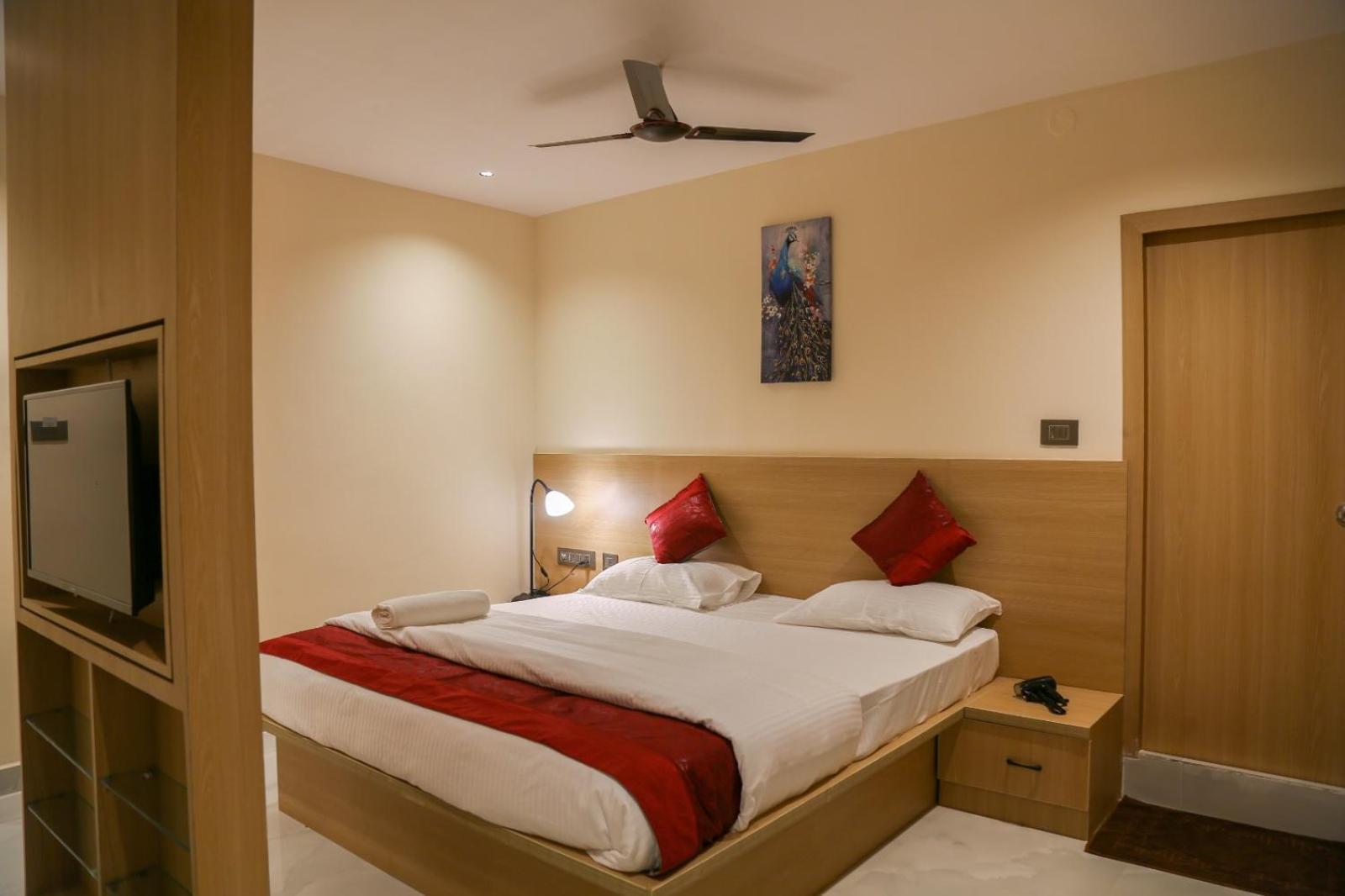 Lumis Studio Apartment Hyderabad Ngoại thất bức ảnh